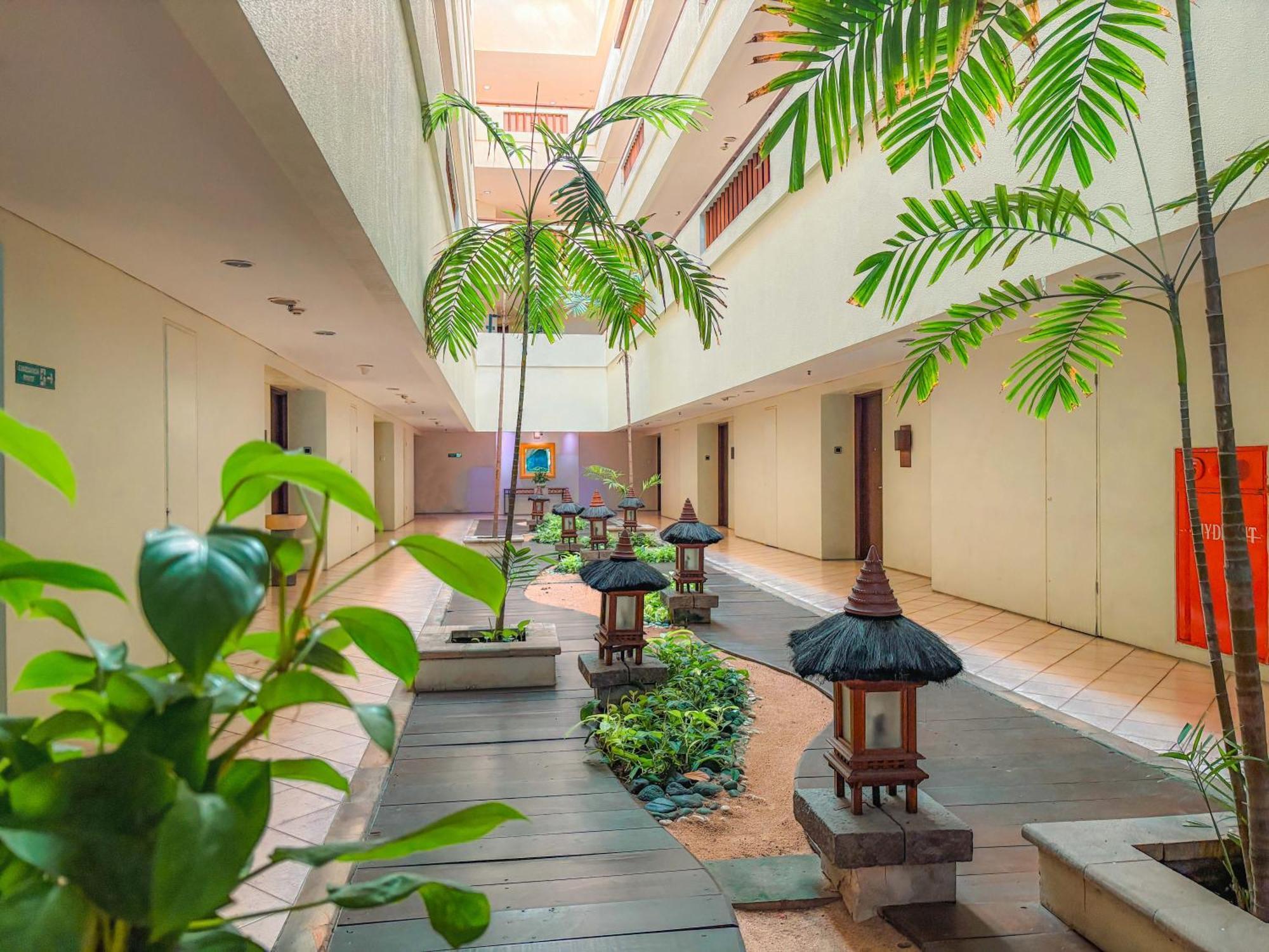 Hotel Kuta Paradiso 5*