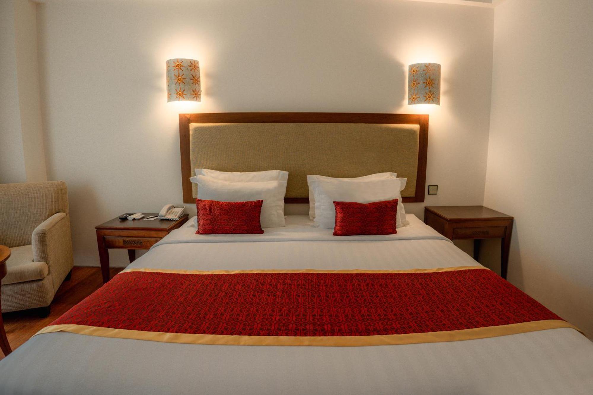 Hotel Kuta Paradiso 5*