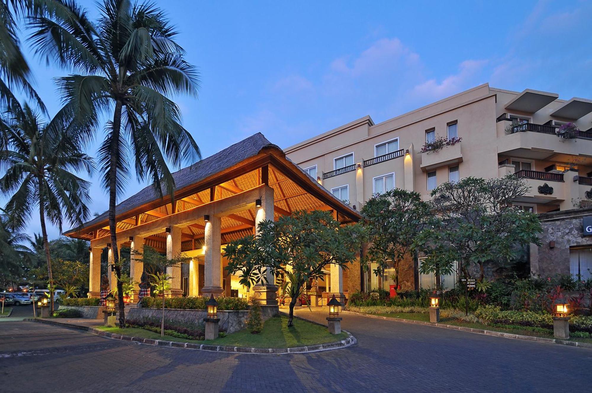 Hotel Kuta Paradiso 5*