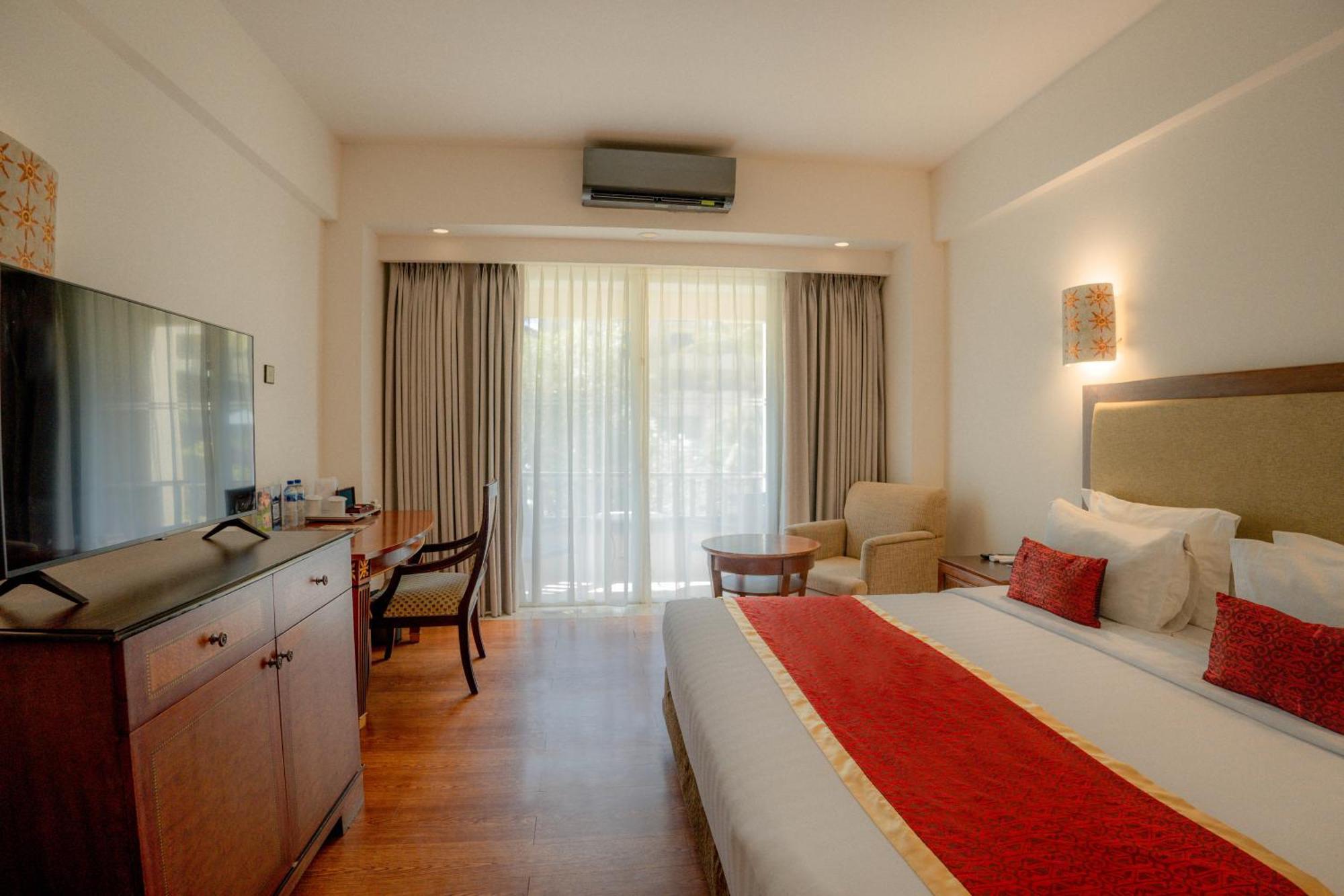 Kuta Paradiso Hotel 5*